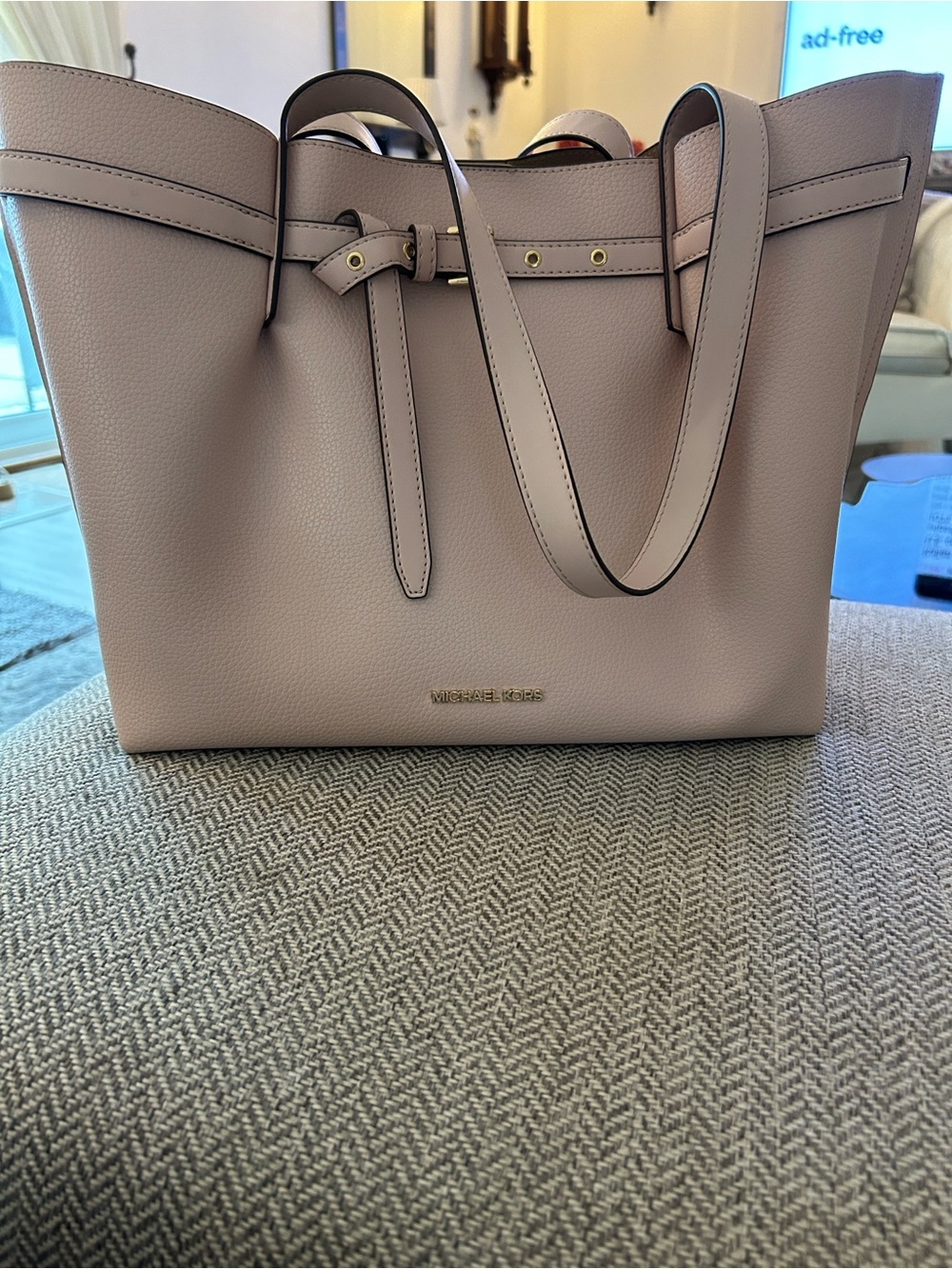 Michael Kors Emilia XL Tote Dusty Pink Leather with Gold Hardware